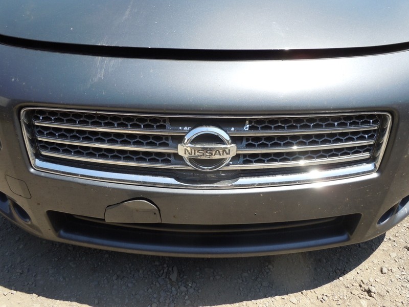 2009-2011 Nissan Maxima Upper Grille