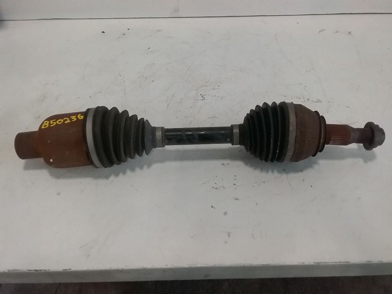 Passenger Axle Shaft Front Axle Outer Assembly 3.6L Fits 17-19 ACADIA 3526074