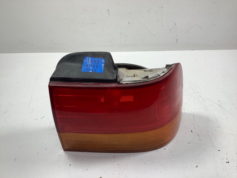 92-93 Honda Accord Right Rear Light Tail Light Signal Turn Brake Lamp OEM