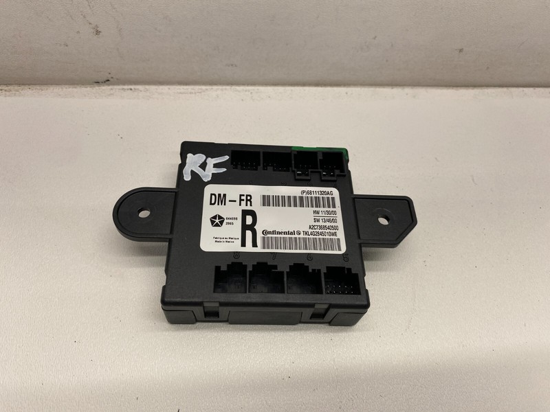 2014-2018 JEEP CHEROKEE RIGHT FRONT PASSENGER FRONT DOOR CONTROL MODULE COMPUTER