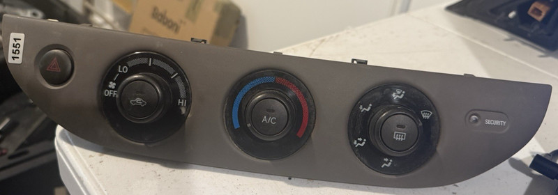 2002-2006 Toyota Camry HVAC A/C Heater Climate Control Switch w/ Trim OEM