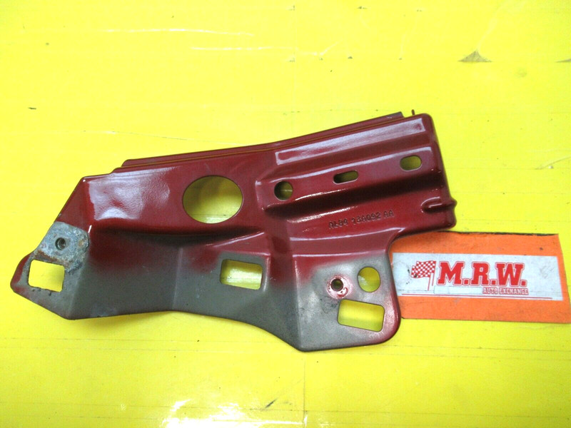 FENDER MOUNT BRACKET BRACE SUPPORT LEFT DRIVER LF 08 09 10 11 12 ESCAPE MARINER