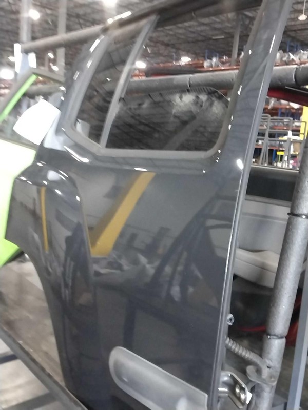 2013 Nissan Xterra Rear Right Door Grey OEM Used 140K Miles - Warranty 6 Mo