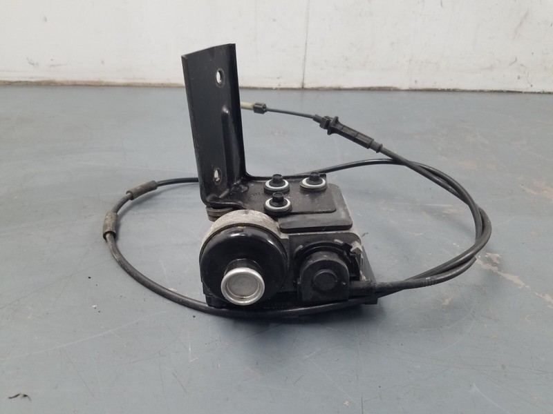 1999 Ford Mustang Cobra SVT Cruise Control / Cable #8750 A5
