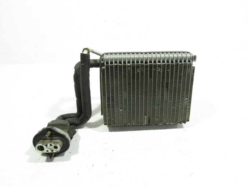 02-06 Maserati Coupe GT 2004 4.2L AC A/C Evaporator Core |
