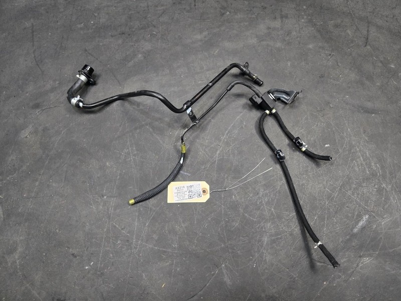 Crankcase Ventilation Breather Hose w/ Valve 2022 Kia Stinger 26730-2T011 2023