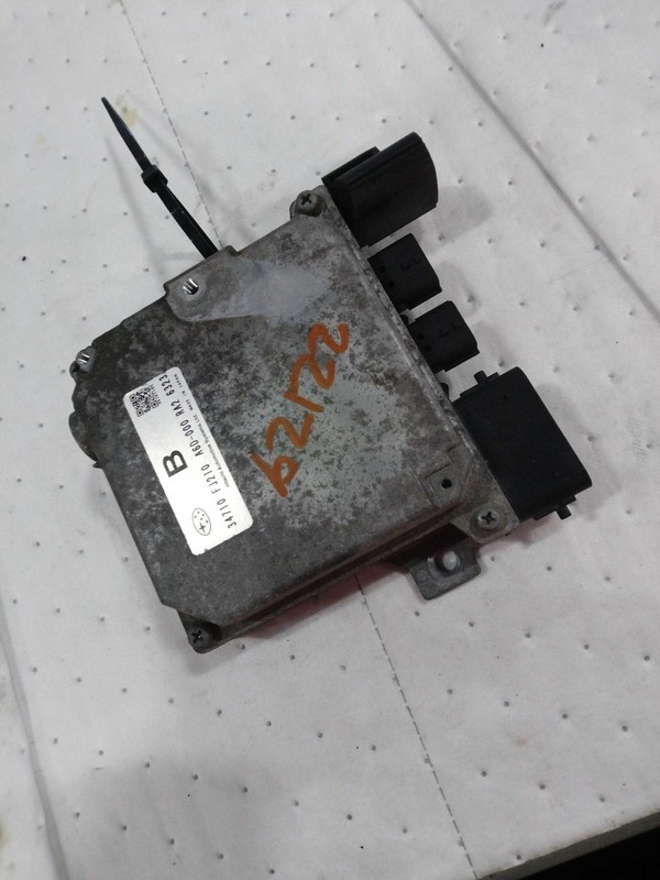 2016 Subaru XV Crosstrek Power Steering Control Module OEM 34710FJ210