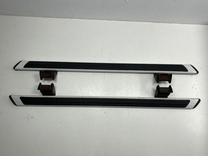 Running Board Pair Left and Right White Fits 2004-2008 Ford F150 Crew Cab 34583