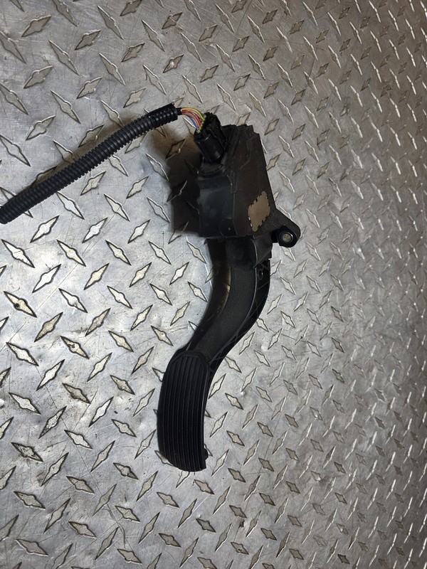 2007-2011 Toyota Camry Gas Pedal Accelerator OEM 78110-06010