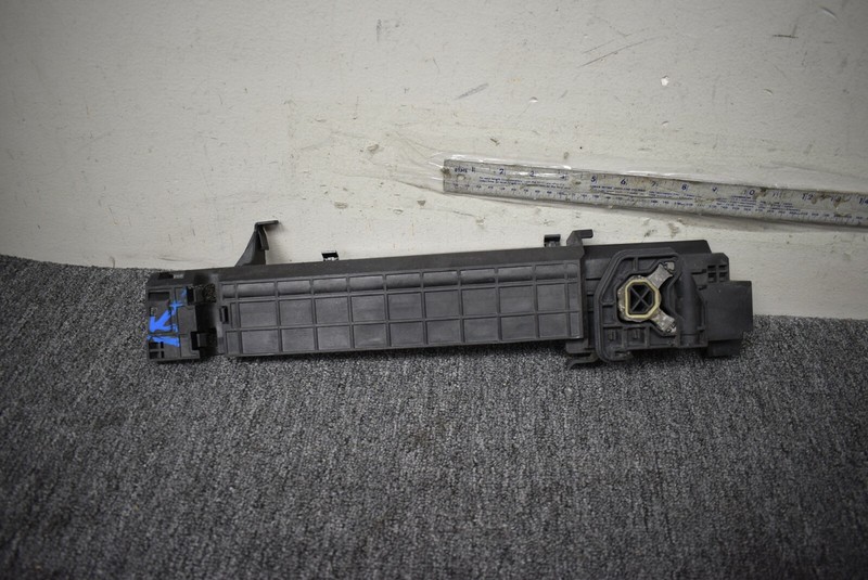 2016 BMW M4 RADIATOR SIDE BRACKET FACTORY OEM