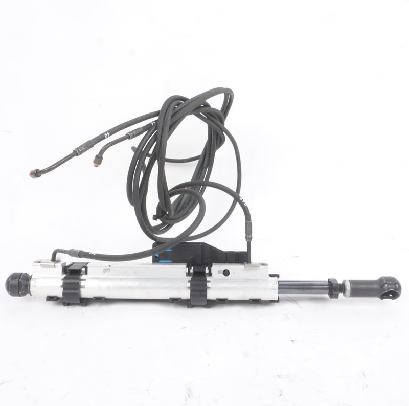 12-20 Mercedes SLC300 SLK350 Convertible Hydraulic Cylinder Rear RightOEM