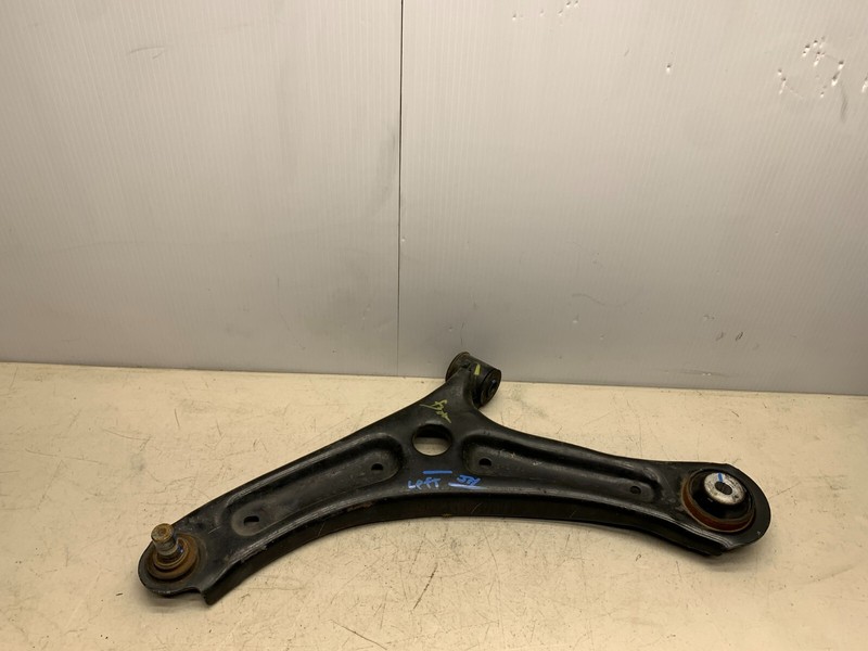 2018-2022 FORD ECOSPORT LEFT DRIVER SIDE FRONT LOWER CONTROL ARM 21K OEM
