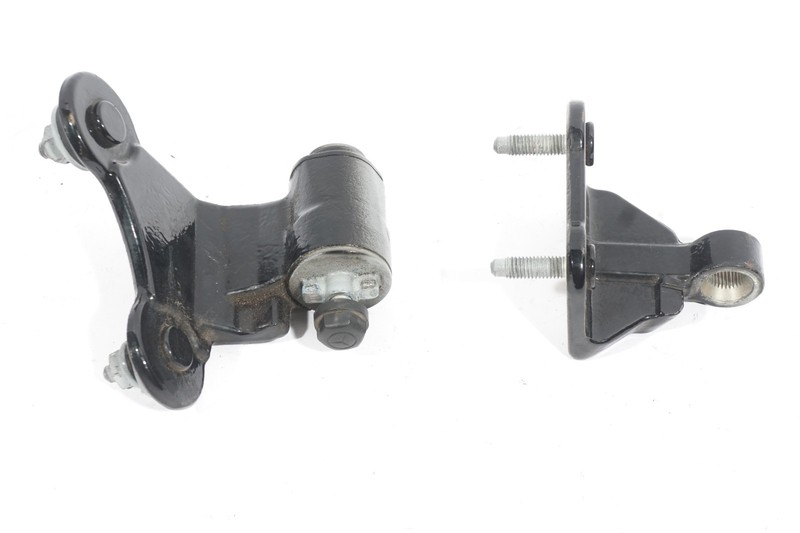 2010 - 2013 MERCEDES BENZ E350 4MATIC REAR RIGHT DOOR HINGES SET OF 2 OEM