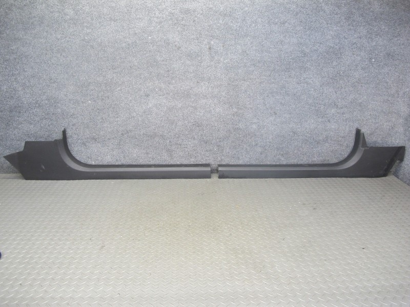 2004-2009 CADILLAC XLR LEFT & RIGHT SIDE DOOR SILL STEP COVER PANEL TRIM SET