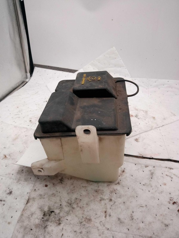 2008 Ford F150 Washer Fluid Reservoir OEM White 6 Month Warranty NJ25-26745