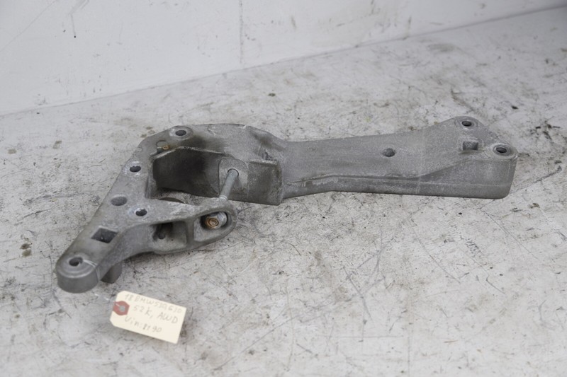 BMW G11 G12 G30 G31 G01 G02 G07 G08 GEARBOX SUPPORT BRACKET HOLDER 6861583