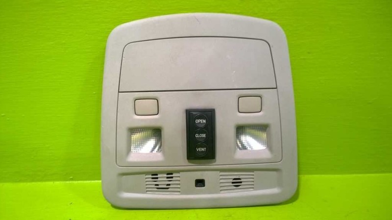 09 10 11 12 13 CTS OVERHEAD SUNROOF DOME LAMP CONSOLE OEM 2808-31