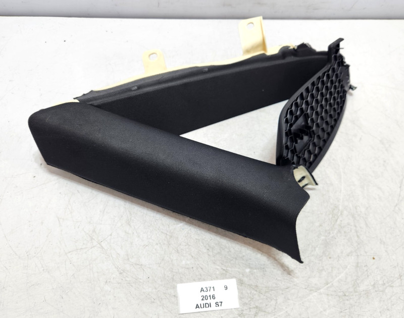 ✅ 12-18 OEM Audi S7 RS7 A7 Rear Right Passenger C Pillar Quarter Window Trim*
