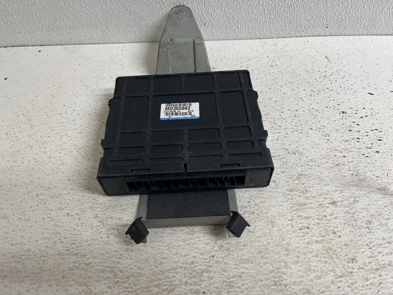2000 Mitsubishi Eclipse 3.0 M/T 5 Speed FED Ecu Ecm Engine Computer Module