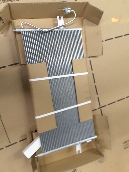 02 NISSAN XTERRA AC CONDENSER 85664