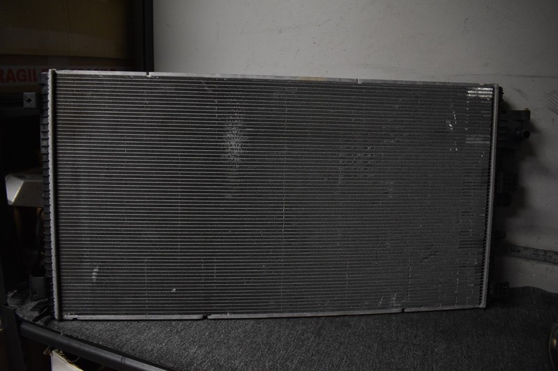 2011-2016 FORD F250 RADIATOR FACTORY OEM