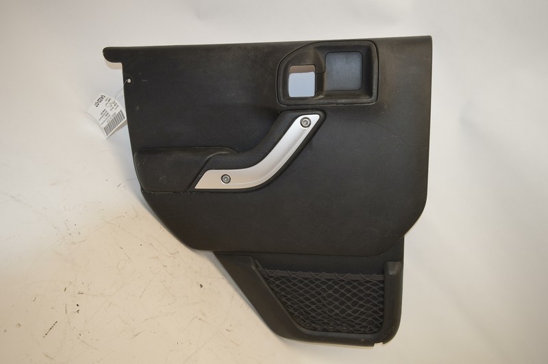 2011-2017 JEEP WRANGLER REAR LEFT DRIVER SIDE DOOR PANEL TRIM COVER OEM