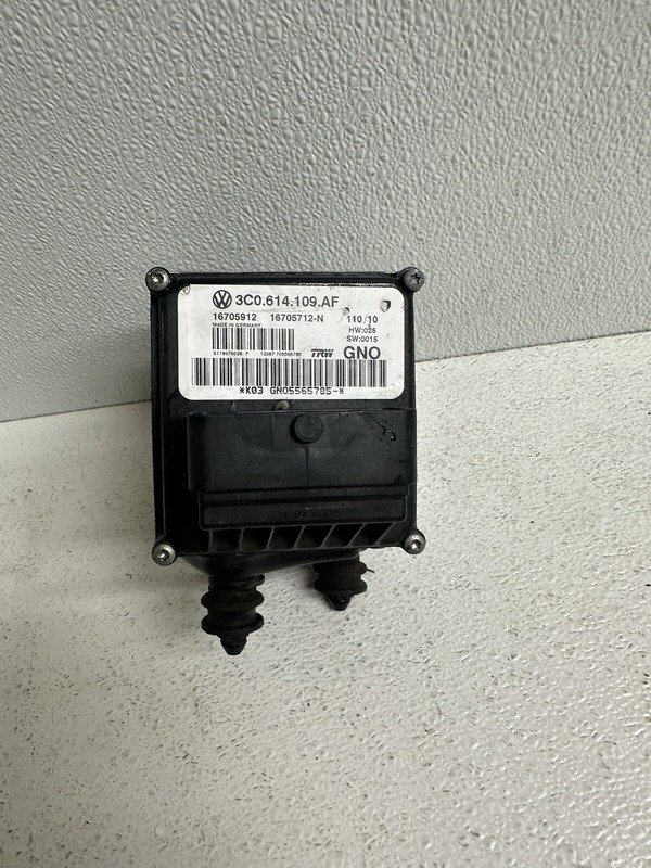 2009-2011 Volkswagen CC ABS Anti Lock Brakes Pump Brake Actuator & Modulator