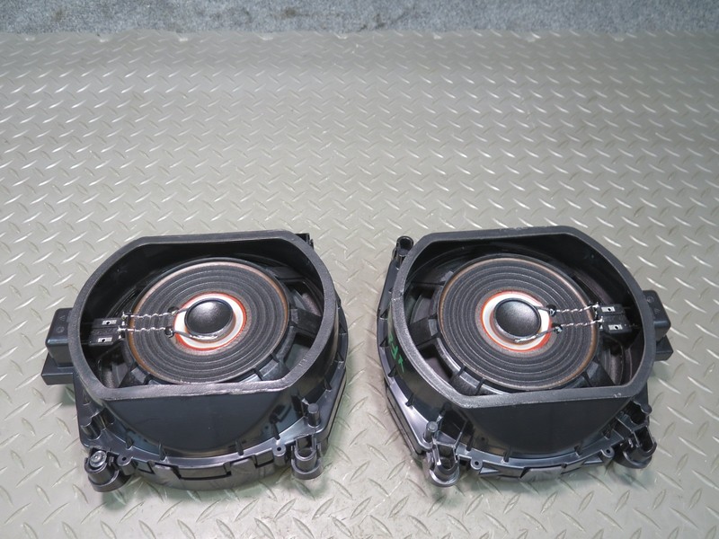 2014-2018 BMW F15 X5 LEFT & RIGHT HI-FI SUBWOOFER SPEAKER SET OF 2