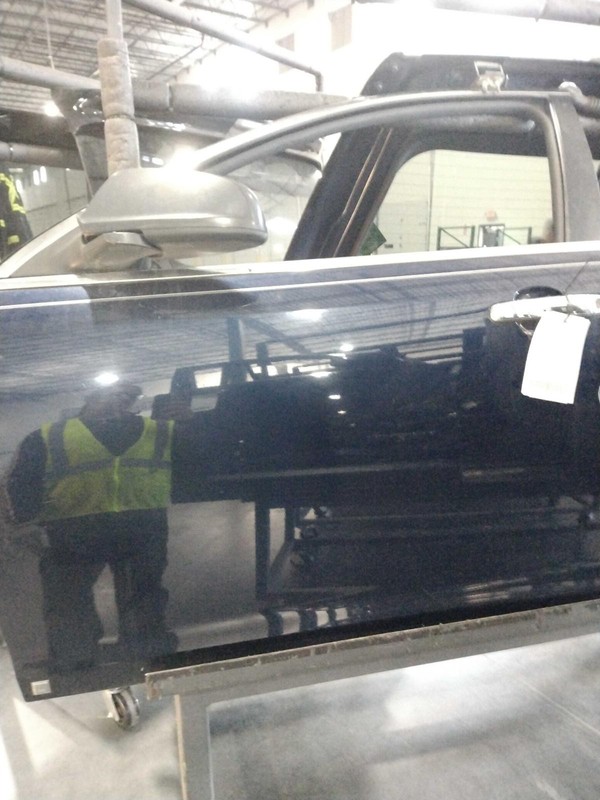 2009 Saturn Aura Left Front Door Blue 465981 - Used, 1 Ding, 89K Miles