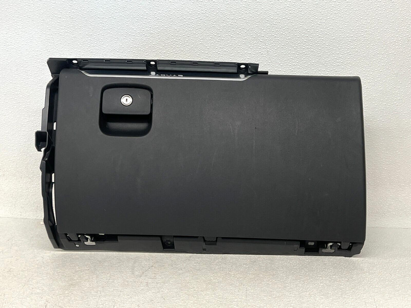 ⭐2017-2020 JAGUAR F-PACE DASH GLOVEBOX STORAGE COMPARTMENT BLACK OEM LOT2521