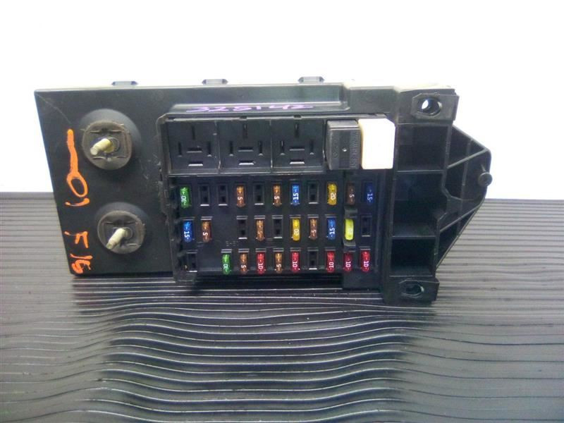 2000-2003 Ford F150 Fuse Box Cabin OEM 1L3T-14A067-AB