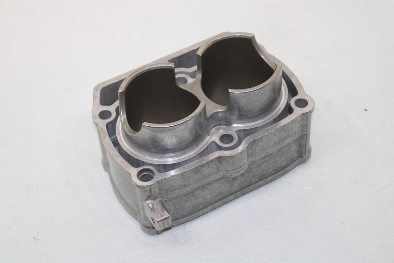 2004 Polaris Sportsman 600 Oem Cylinder 2202695 AP125