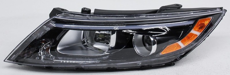 OEM Kia Optima (US built) Left Driver Side Headlamp 92101-4C500 - Mark on Bezel