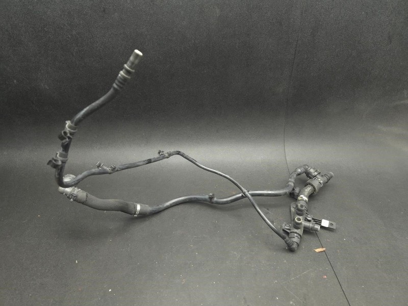 Engine Coolant Hose 2019 Jaguar F-Pace JX73-7752-AB 2018 2020