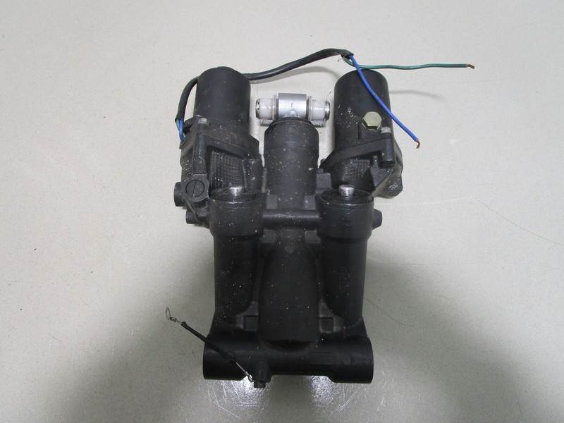 63P-43800-11-00 Yamaha Outboard 150HP 4 Stk Power Trim & Tilt Assy