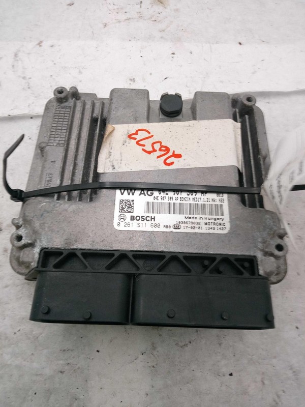 2017 Volkswagen Jetta Engine Control Module ECM 04E906023P Used 90K Miles
