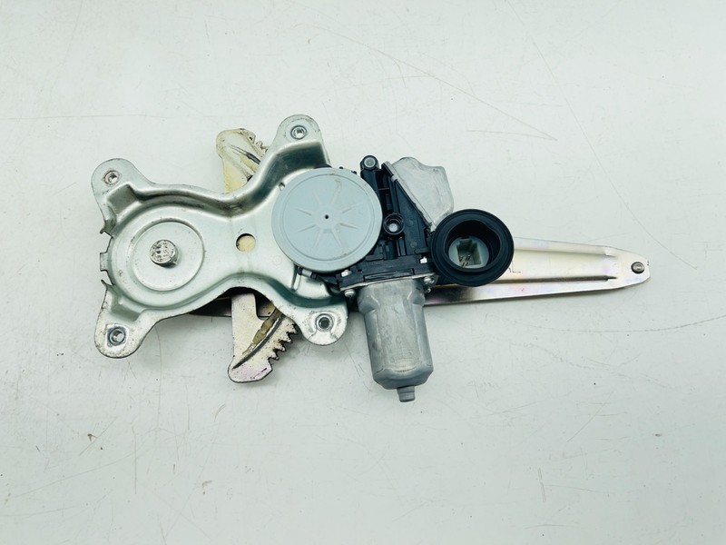 2011–2014 Lexus CT200h Rear Left Window Regulator Motor OEM 85710-75070