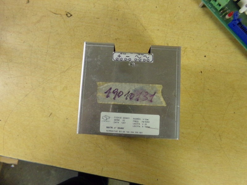 Codice SA9401 19010131 Ingres V 33AC Hz 50/60 V25 A 10Max Matr N 00468