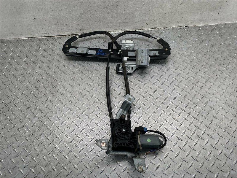 02-06 CADILLAC ESCALADE TAHOE YUKON REAR RIGHT DOOR WINDOW REGULATOR OEM