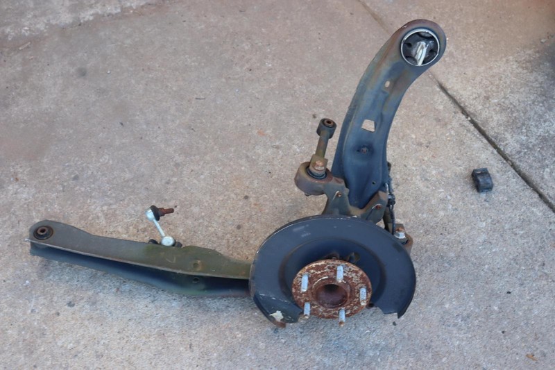 2011-2020 DODGE JOURNEY FWD REAR LEFT SIDE SPINDLE KNUCKLE HUB CONTROL ARMS OEM