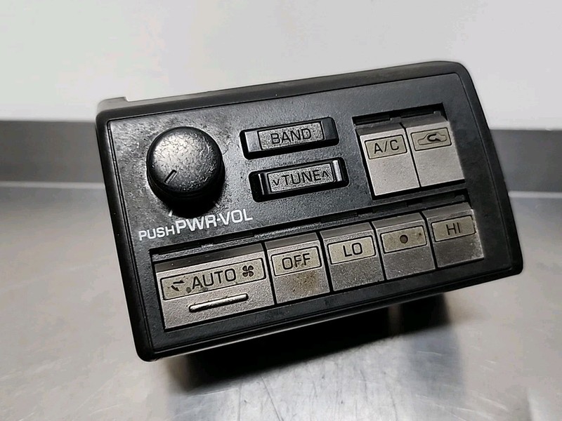 87-88 TOYOTA CRESSIDA WAGON A/C HEATER CLIMATE CONTROL UNIT OEM