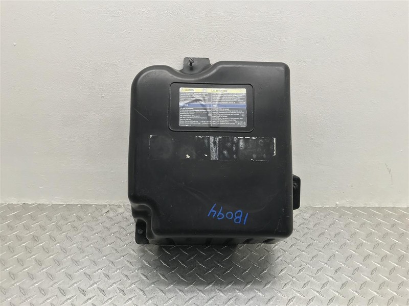 2002-2004 ENVOY XL TRAILBLAZER EXT 4.2L AIR CLEANER UPPER HOUSING OEM 319-06196