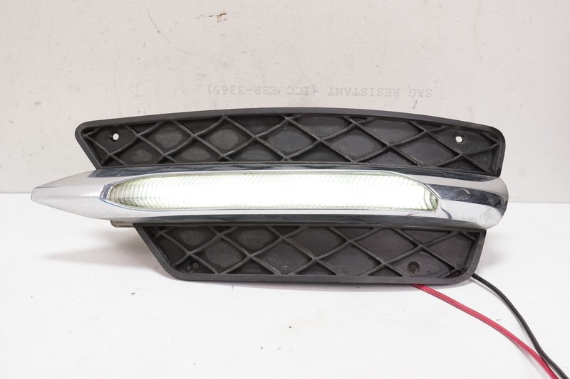 MERCEDES C-Class SLK Left LH Front Foglight Fog Daytime Run Lamp OEM 2010 - 2016