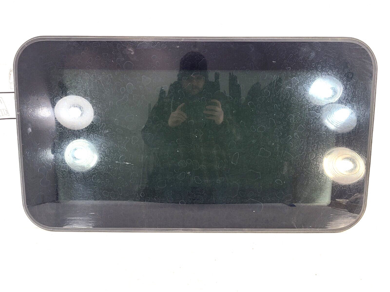 Audi A6 Sunroof Sun Roof Glass Vin A 8th Digit OEM 1995 1996 1997 1998