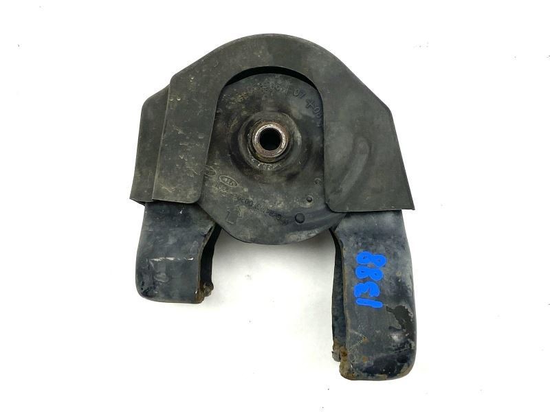 Rear Engine Mount Bracket Fits 2007-2010 Kia Rondo 79803