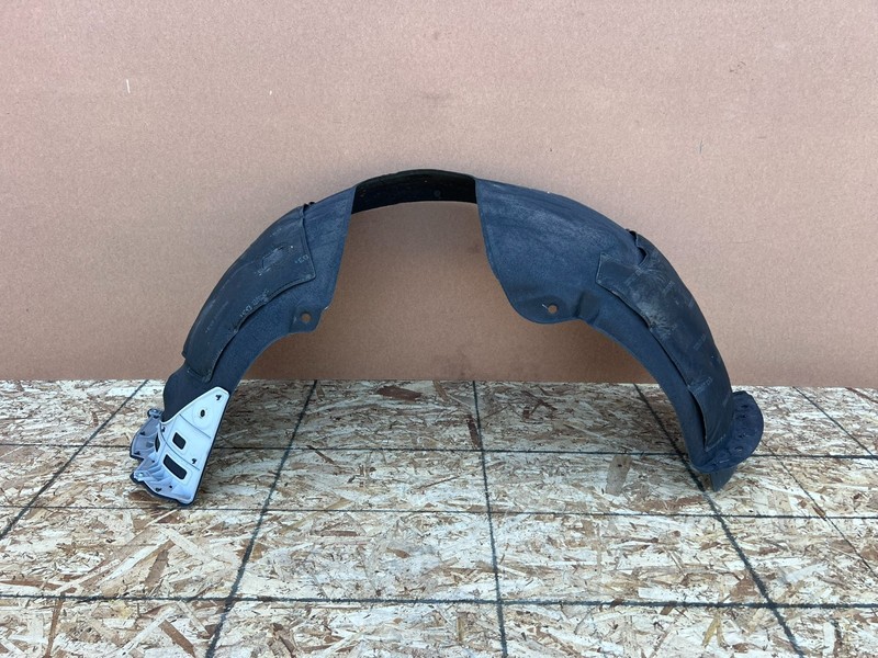 GENESIS GV70 2022-2025 OEM FRONT LEFT DRIVER INNER FENDER LINER SPLASH GUARD