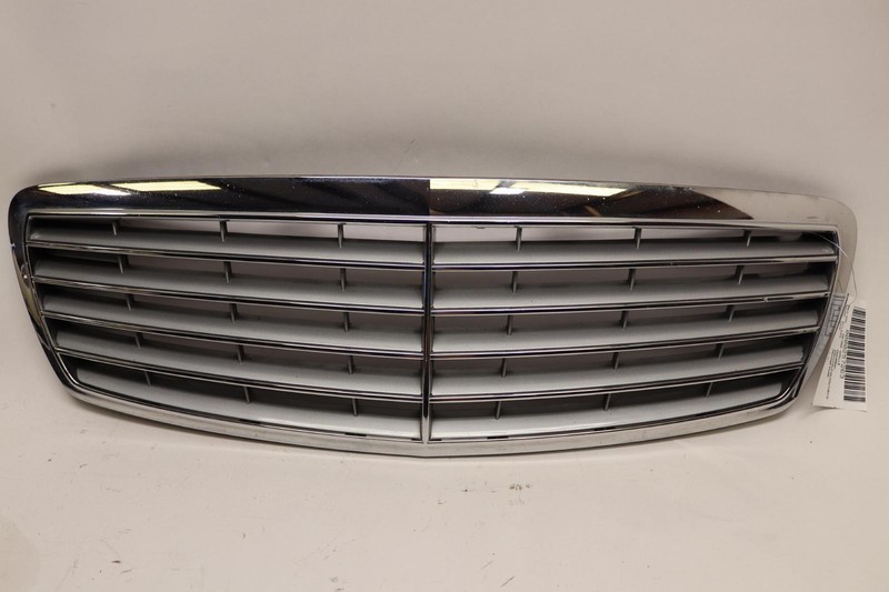 2003-2009 MERCEDES E-CLASS E320 W211 SEDAN FRONT MAIN GRILL GRILLE CHROME OEM