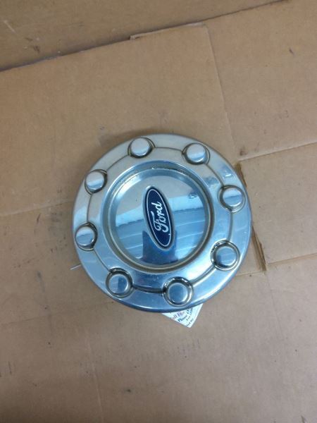 F350SD2005 Center Cap Wheel 261218