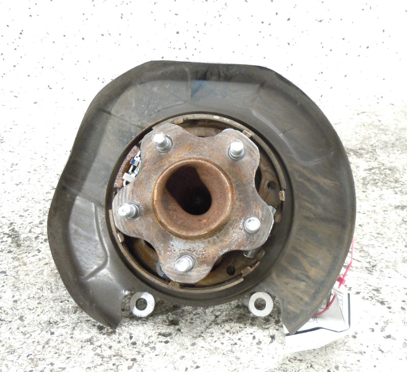 2019-2025 Nissan Altima FWD Rear Spindle Knuckle Hub Pass Right OEM Manual Brake