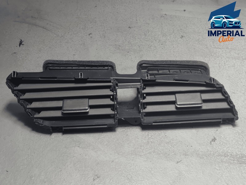 Honda Civic 2016-2021 Dash instrument Panel Center Air Vent Grille OEM
